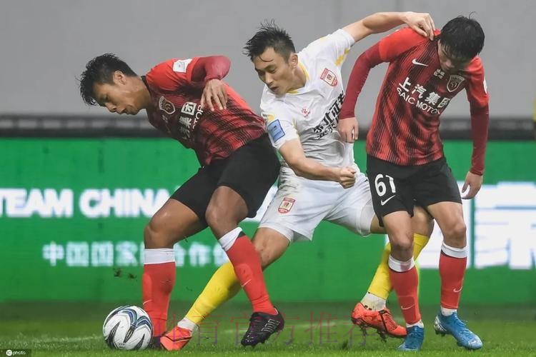 8决赛打响 长春亚泰、昆山FC携手晋级八强